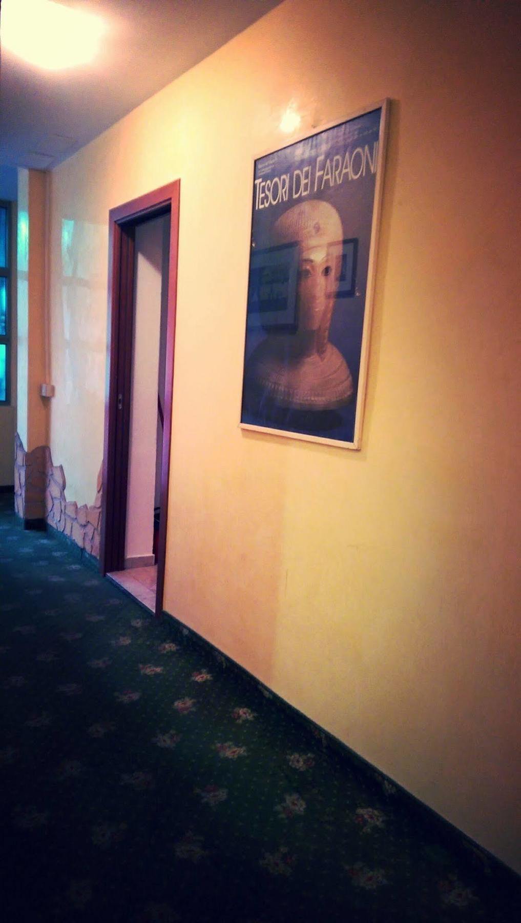 Nuova Belvedere Hotel *